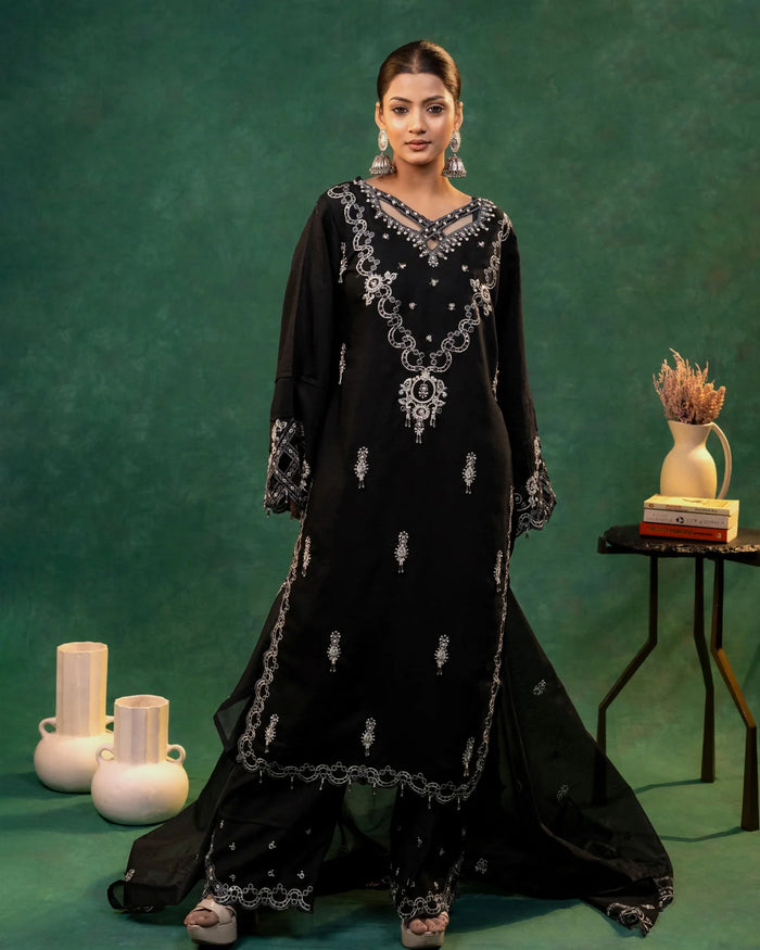 Viscose Linen Pearl And Resham Cutwork Black Straight Suit Party Wear