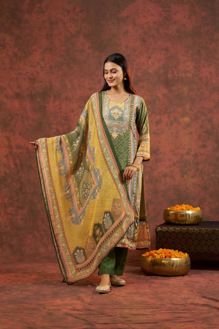 Crepe Green Straight Suit Party Wear
