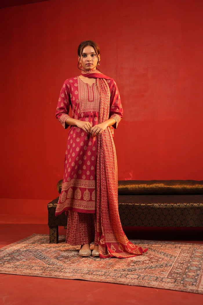 Mul Cotton Mahroon Straight Suit Regular Wear